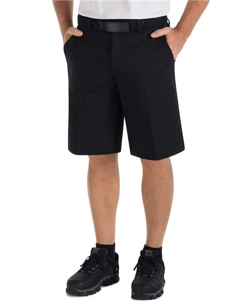 Men's Extended Sizes Cell Phone Pocket Shorts