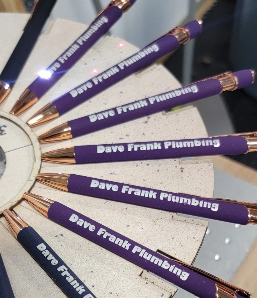 laser engraving jig hold pens being lasered